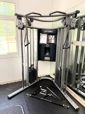 Life fitness G7 almost brand new