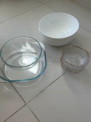 Assorted Bowls – Salad, Serving  Mixing Bowls – Excellent Condition