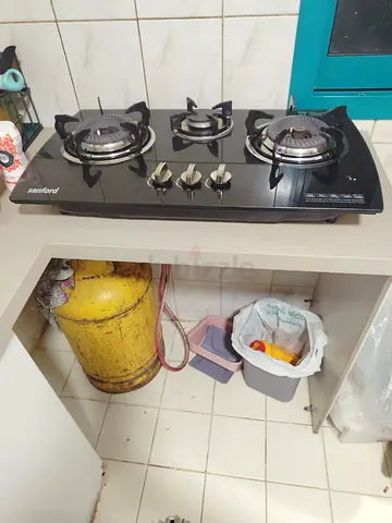 Sanford 3-Burner Glass Top Gas Hob (Used)