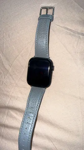 apple watch series 9 45 mm GPS (91% battery health) selling urgent