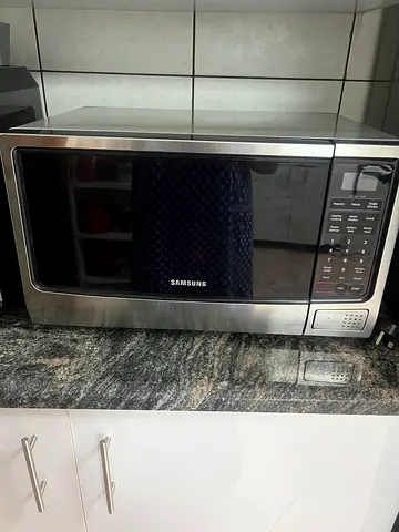 Samsung microwave oven AED 100 only
