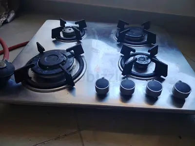 Four burner gas with regulator