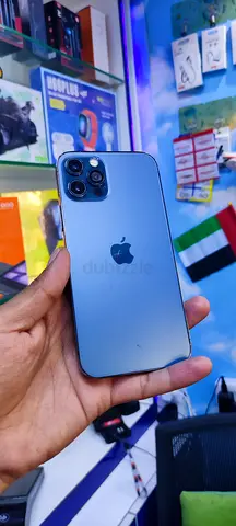 IPHONE 12 PRO,, STORAGE 128 GB,, BATTERY HEALTH 100% ,TRA UAE VERSION
