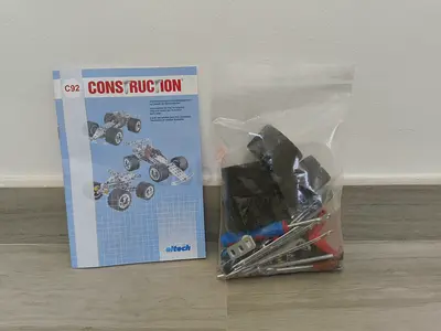 Metal Construction Kit with Manual, building car.