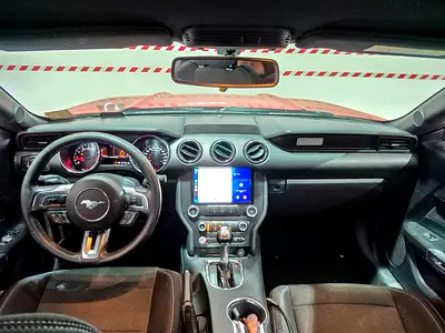 2017 FORD MUSTANG 照片 9