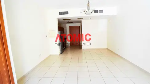 So Much Space Well Maintained Apartment