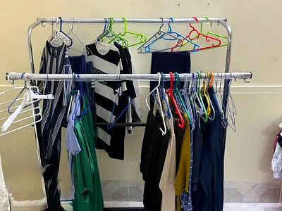 Clothes rack