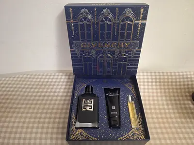 Givenchy society EDP
