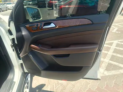 صورة مصغرة 19 لـ 2015 Mercedes-BENZ M-CLASS