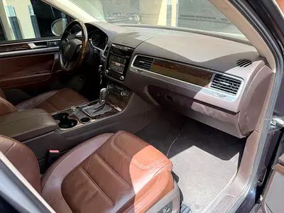2012 Volkswagen TOUAREG — миниатюра 10