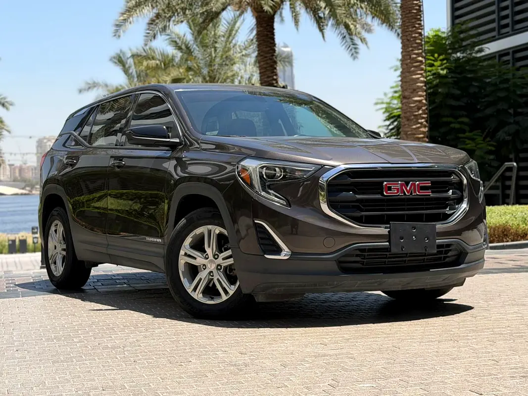 GMC Terrain 2020 — photo 1 of 11