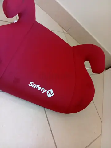 Safety 1st Red Booster Seat (Child Car Booster)