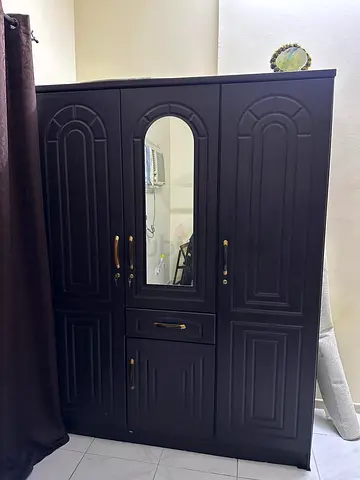 3 Door wardrobe available for sale in abu shagara