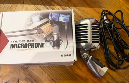 Retro Style Condenser Microphone with Cable