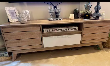 TV Unit