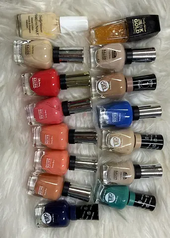 Bundle of Mixed Nail Polishes - Assorted Colors ( Sally Hansan )