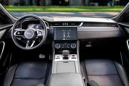 2021 Jaguar F-PACE 照片 8
