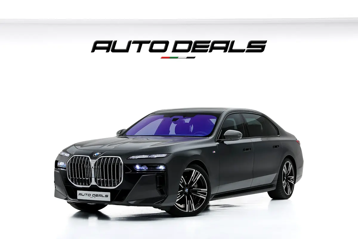 BMW 7-Series 2023 — photo 1 of 19