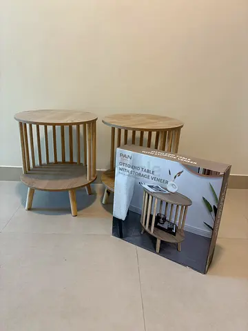 Set of 3 Wooden Round Side Tables / Nesting Accent Tables - Light Oak