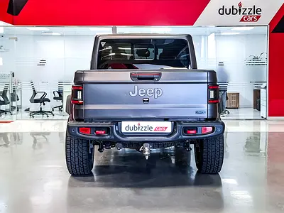 صورة 8 لـ 2020 JEEP GLADIATOR