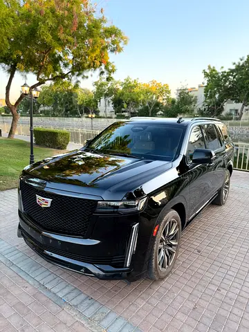 2022 Cadillac Escalade Sport Platinum | GCC Specs | Low Mileage