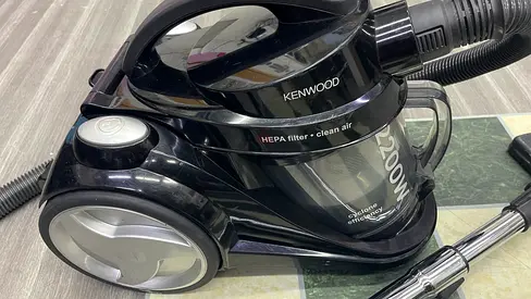 Kenwood VC7050 Bagless Vacuum Cleaner 2200