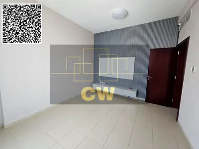 شقة غرفتين وصالة للإيجار | أبراج المدينة | إطلالة بانورامية على الشارقة | شقة فارغة | مع موقف سيارات