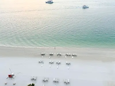 Luxury living I Beach access I Brand new