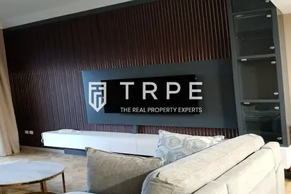 Furnished | Vacant | Prime Location