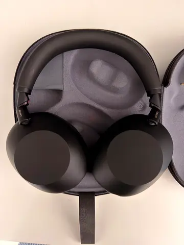 Sony WH 1000xm6 anc headphones Bluetooth wireless
