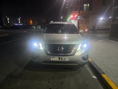 2020 Nissan Pathfinder SL | Low Mileage | American Specs