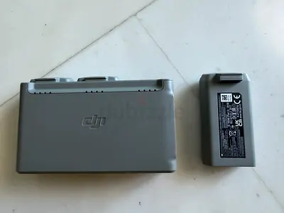 DJI Intelligent Battery (3) + Charging Hub