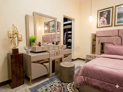 Modern bedroom set with upholstered bed, dresser and vanity, made in Turkey (غرفة نوم فاخرة تركية)