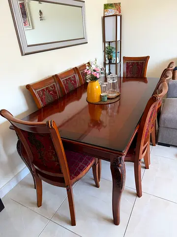 Custom-Made Solid Wood 8-Seater Dining Table Set – Excellent Condition