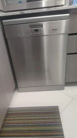 Miele Freestanding Dishwasher 14 Place Settings Stainless Steel Finish