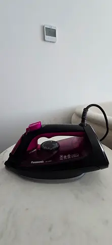 Panasonic Steam Iron in Purple and Black