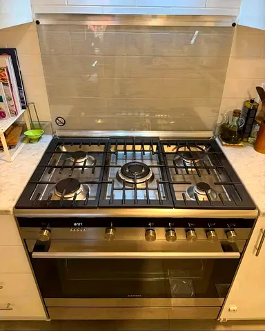Siemens Stainless Steel 5-Burner Top Gas Oven Electric 90cm