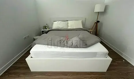 Ikea Malm Queen size bed with mattress available in perfect condition