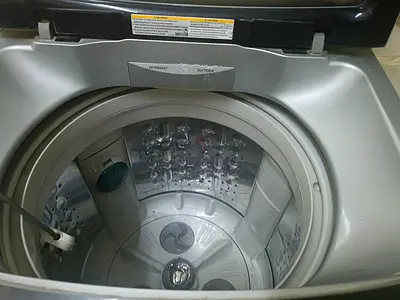 Top-load washing machine in good working condition