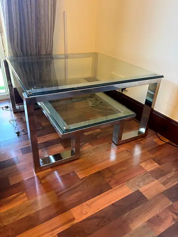 The One side table