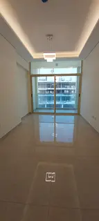 Stunning 1 BR 2 bath apartment available at Samana Greens