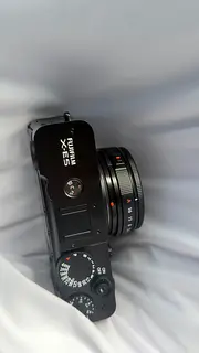 Fujifilm X-E5 Mirrorless Camera with 23mm Lens - Good Condition