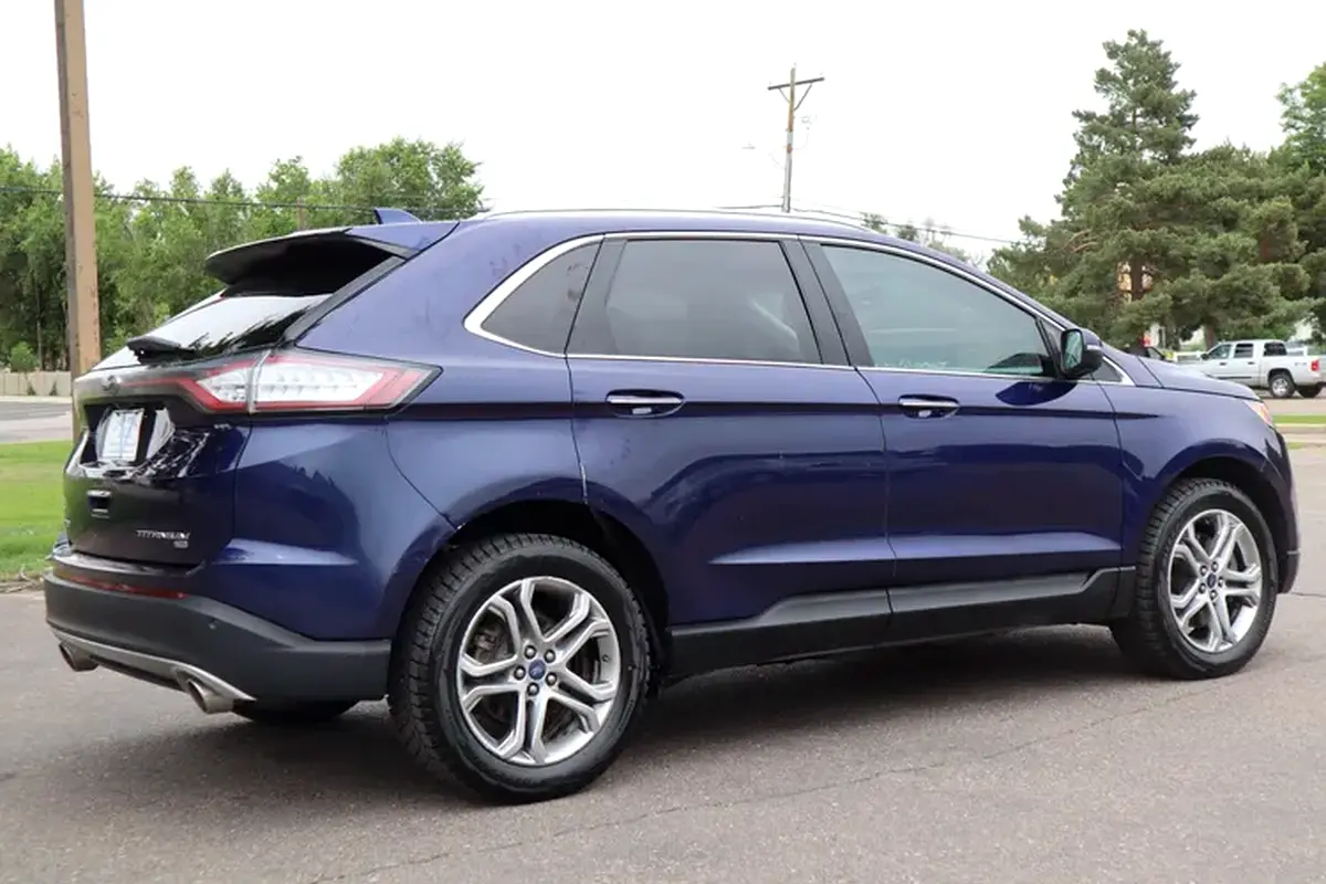 Ford Edge 2016 — photo 1 of 1