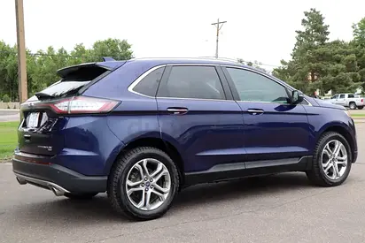 FORD EDGE TITANIUM AGENCY MAINTANED