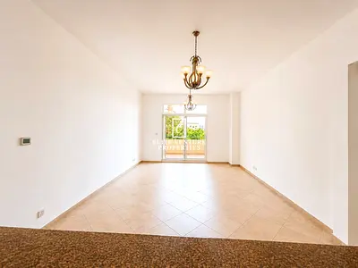 PRIME LOCATION | SPACIOUS LAYOUT | MODERN