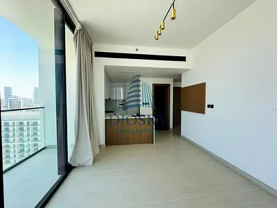 Luxury Apartment | Mid Floor | Available Now
