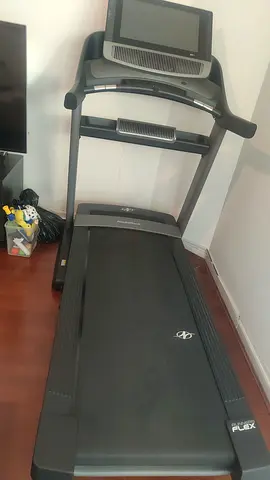 Used treadmill in good working condition - Home gym