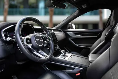 2021 Jaguar F-PACE 照片 9