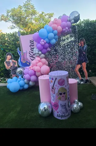 Balloons decorations services Available