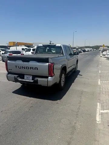 صورة 9 لـ 2023 Toyota TUNDRA